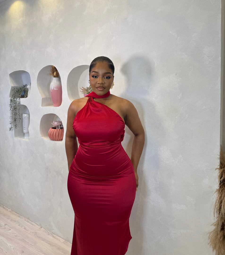 Luxe Diva Midi Dress