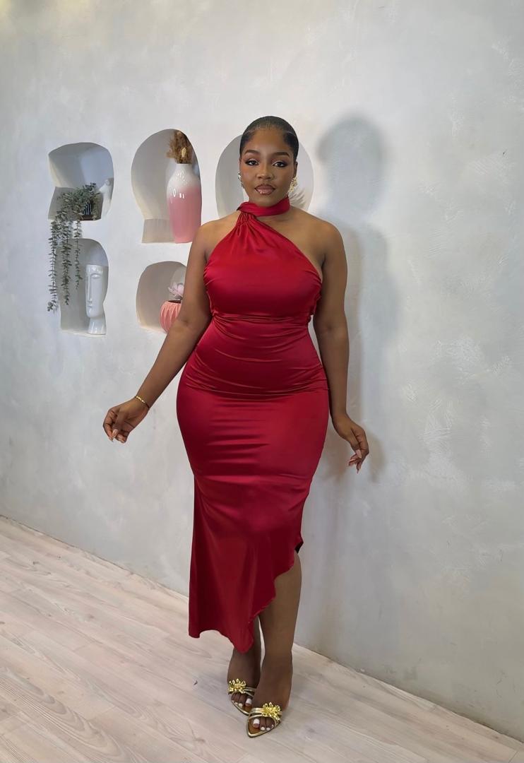 Luxe Diva Midi Dress