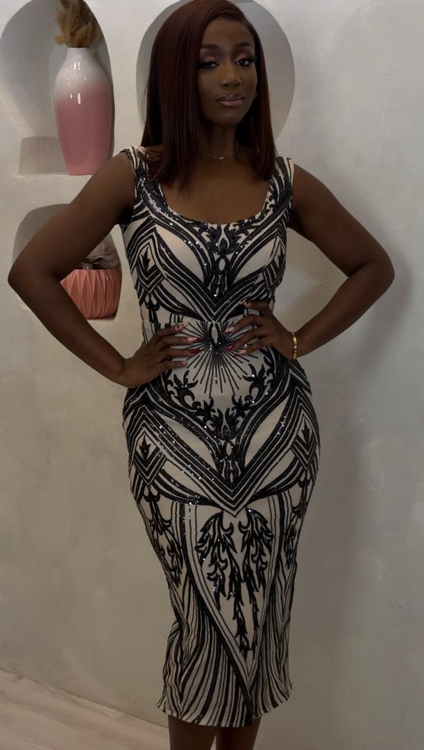 Annika Glitz Midi Dress