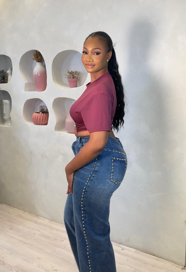 Auburn Twist Crop Top