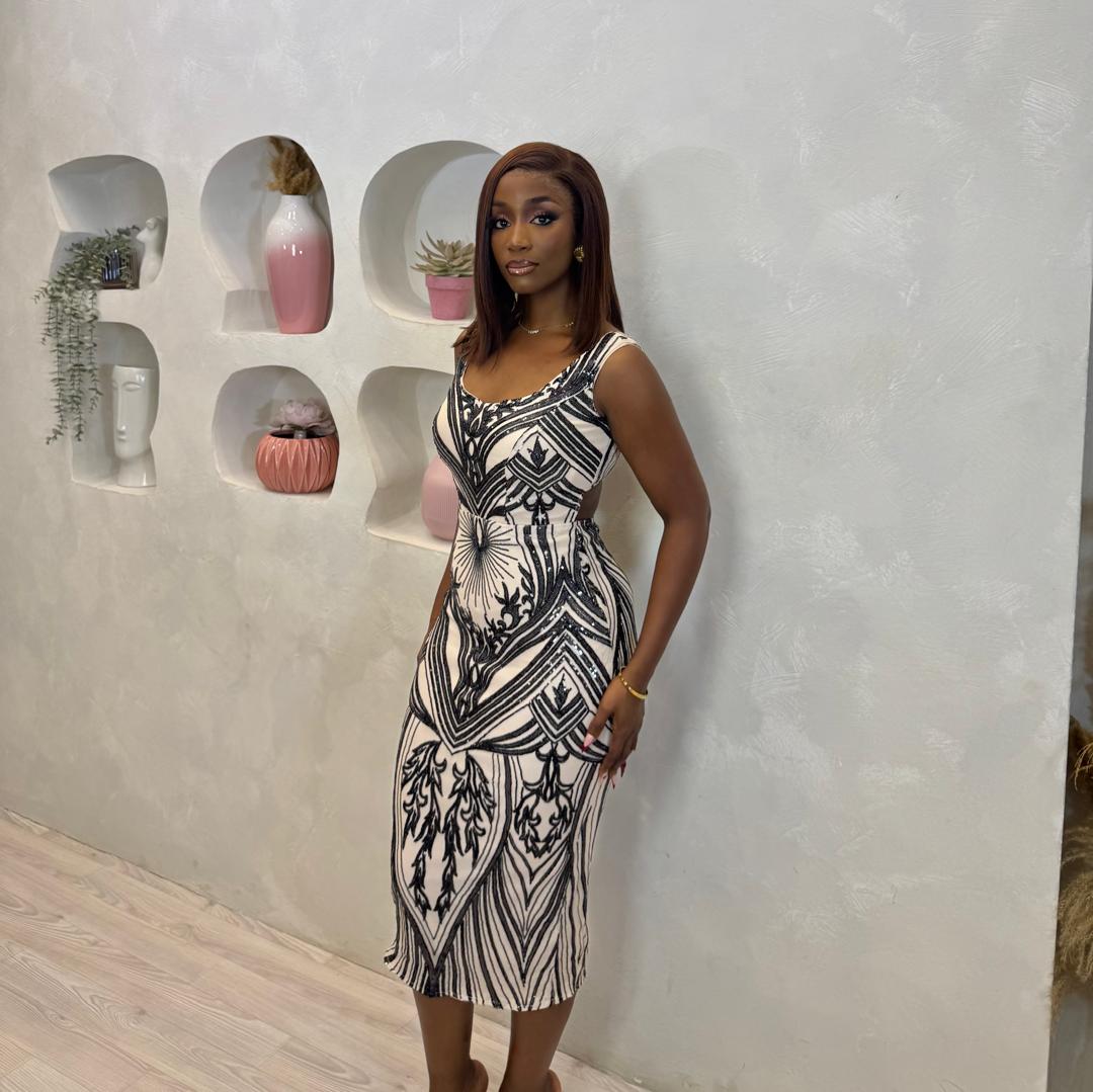 Annika Glitz Midi Dress