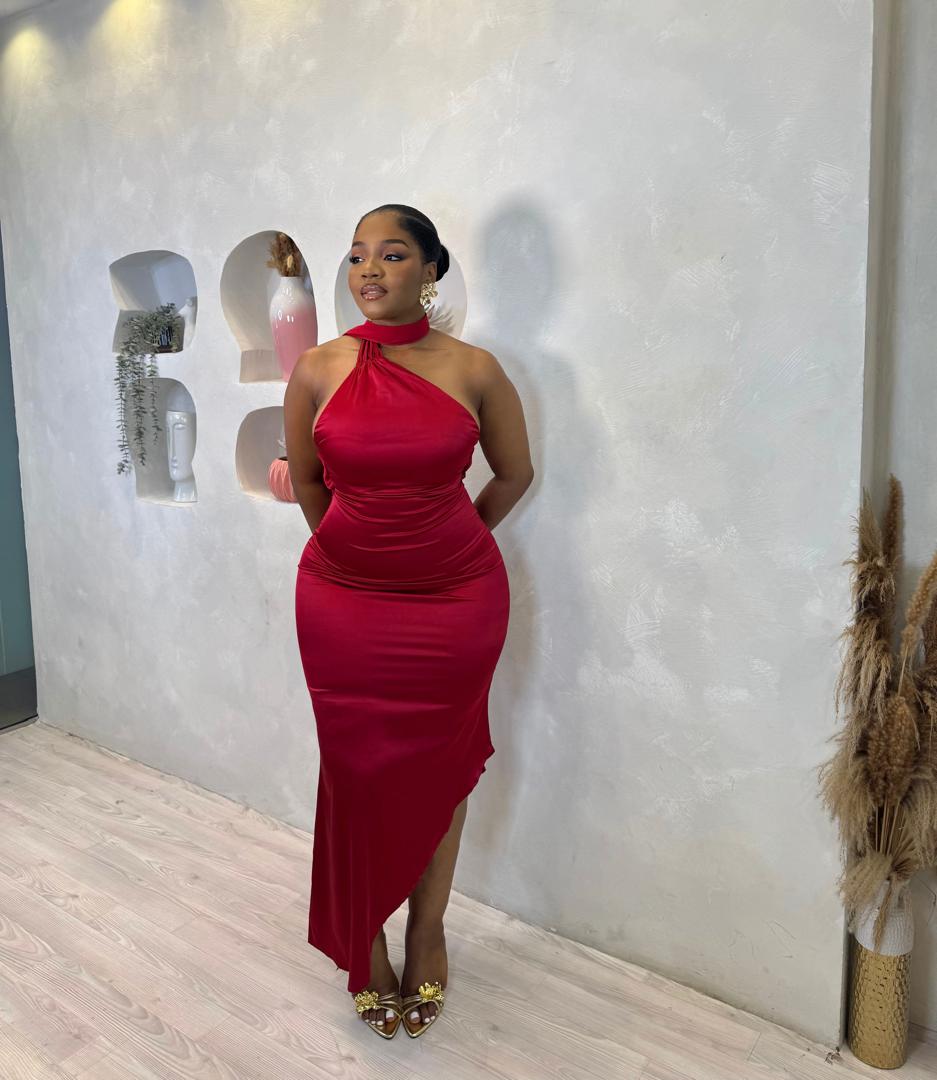 Luxe Diva Midi Dress